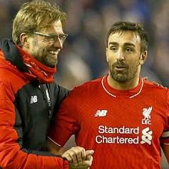 Qué fue de José Enrique, el ex del Villarreal y Liverpool que venció al cáncer