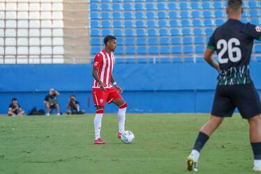 Un gol de Álvaro Rodríguez deja sin respuesta al Almería y da la victoria al Elche