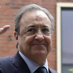 Florentino Pérez se ha vuelto a operar en Chicago