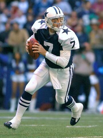 Quarterback en la NFL de 2003 a 2008 con los Houston Texans, Dallas Cowboys, Minnesota Vikings y Detroit Lions fue elegido en el Draft de 1998 en la MLB por los New York Yankees, donde debutó hasta 2002 y únicamente tuvo un año de actividad.