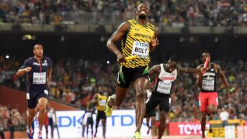 Usain Bolt vuelve a tener problemas musculares. 