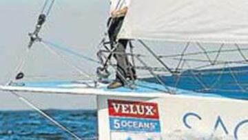 <b>RUMBO AL SUR. </b>Knox-Johnston navega cerca de la costa portuguesa.