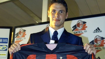 Fernando Redondo, en su presentaci&oacute;n con el Milan. 