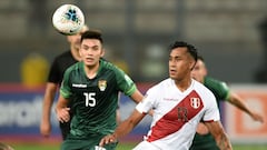 Renato Tapia, durante el partido disputado por Per&uacute; y Bolivia en Lima de la clasificatoria sudamericana para el Mundial. 