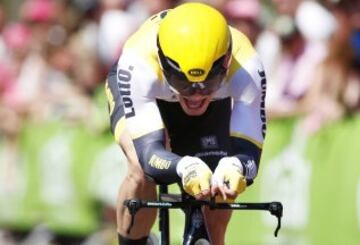 El ciclista holandés Moreno Hofland del equipo Lotto NL Jumbo durante la primera etapa del Giro de Italia, en Apeldoorn, Holanda.