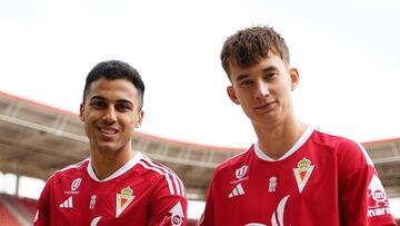 Amin y Šviderský, en su presentación.