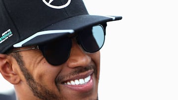 Hamilton: "Hasta ahora estoy muy contento con el coche"