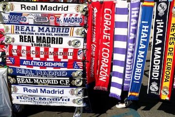 Soccer Football - La Liga Santander - Real Madrid v Atletico Madrid - Santiago Bernabeu, Madrid, Spain - September 29, 2018 Merchandise on sale outside the stadium before the match REUTERS/Sergio Perez