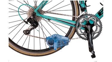 ¿Cómo limpiar la cadena de la bici? Con este dispositivo todo en uno