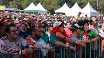 Color: Así se vivió la derrota de México frente a Argentina en el Fan Fest del Monumento a la Revolución