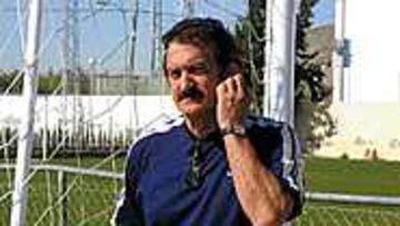 <B>VIDAL</B>. Viajó a Cádiz para recoger a su familia.