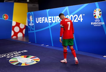 Tristeza del jugador portugués, Cristiano Ronaldo, tras la eliminación de su selección de la EURO 2024.