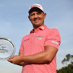 Van Tonder estrena su palmarés 'europeo' en el desempate