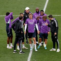 Vinicius vuelve a las brasas