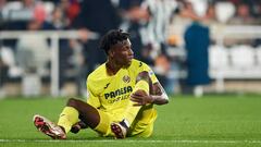 CARTAGENA, SPAIN - JANUARY 03: Nicolas Jackson of Villarreal CF looks on during the Copa del Rey Round of 32 match between FC Cartagena and Villarreal CF at Estadio Cartagonova on January 03, 2023 in Cartagena, Spain. (Photo by Silvestre Szpylma/Quality Sport Images/Getty Images)