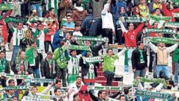 <b>ILUSIÓN. </b>La afición blanquiverde no va a dejar solo a su equipo y le apoyará para lograr la salvación.