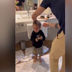 Morata hizo de peluquero de sus hijos: vean el original peinado que les hizo