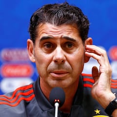 Fernando Hierro, posible sustituto de Ricardo Peláez