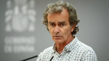 Fernando Simón habla ante los medios de comunicación en una de sus comparecencias acerca del coronavirus.