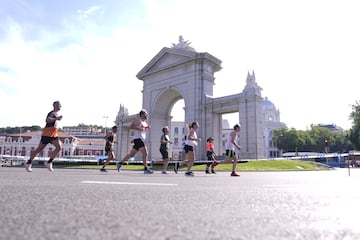 La prueba organizada por AD Mapoma ha reunido en el día de hoy a 7.000 corredores que han disfrutado de un espectacular recorrido entre la calle Bravo Murillo y el Puente del Rey (Madrid Río).