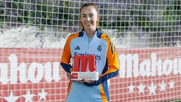 Weir, mejor jugadora del mes un año después de romperse.