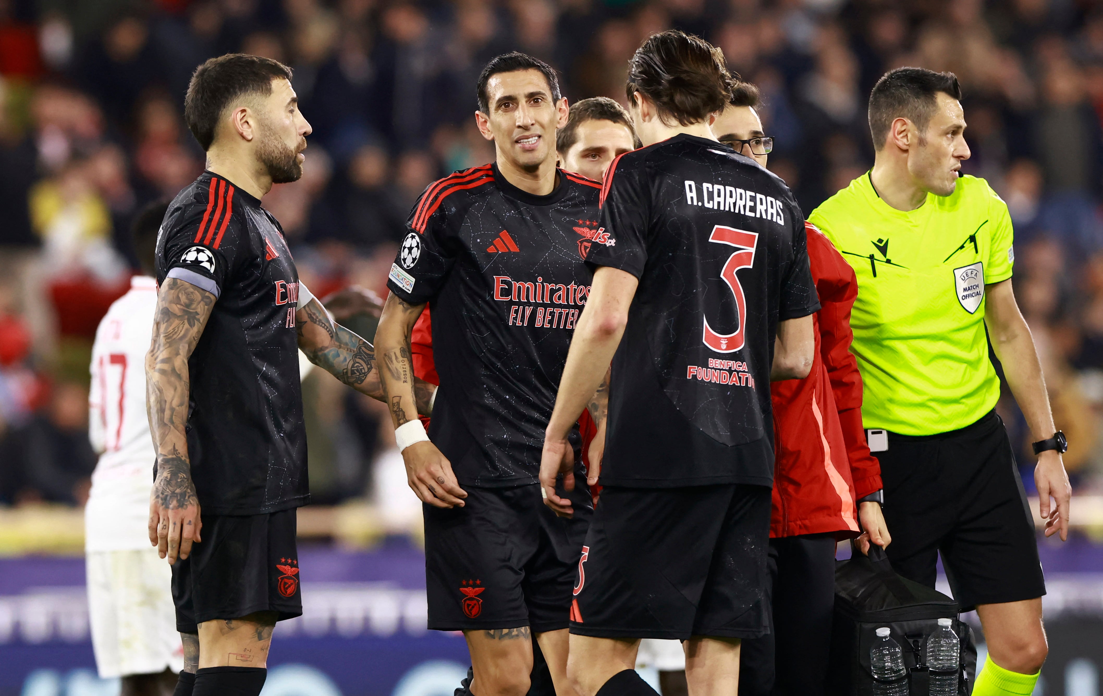 El Benfica gana, Di Mara se rompe