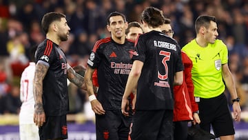 Angel Di Maria sustituido.