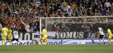 2-0. Javi Fuego anota el segundo gol.