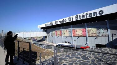 Estreno en el Di Stéfano