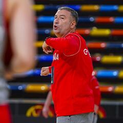 Méndez: "Sólo soy un gestor, las protagonistas son las jugadoras"