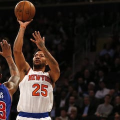 Rose se rompe el menisco: adiós al curso y acaba contrato