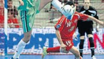 <b>ADELANTE. </b>Gabriel y su Boomerang avanzan hasta la final.