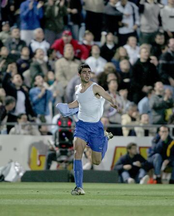 Jugó en el Getafe la temporada 2004/05. 