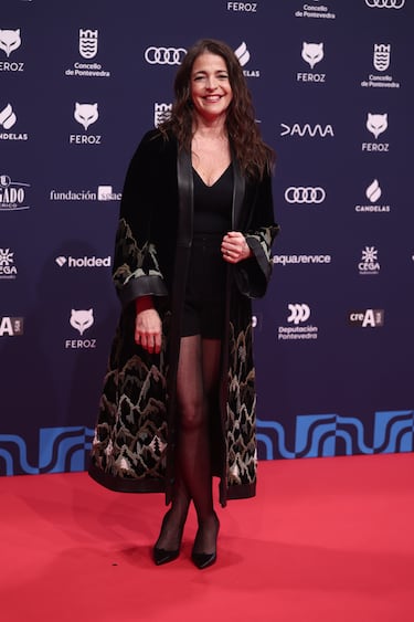 La actriz Nora Navas posa en la alfombra roja de los Premios Feroz 2026, en el Pazo da Cultura, en Pontevedra, Galicia. 