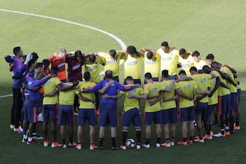 David Ospina ya está con el grupo que entrenó en el estadio Pacaembú a tres días del partido definitivo ante Chile por los cuartos de final de la Copa América. La Selección Colombia hizo la práctica entre risas y el mejor ambiente y espera por el compromiso que será el 28 de junio a las 6:00 p.m.