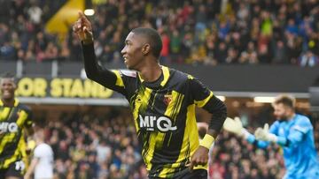 Yaser Asprilla durante un partido de Watford.