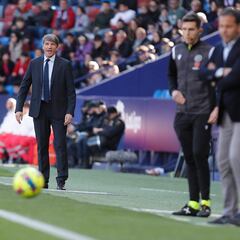 El Lugo destituye a Carrillo y va a por su cuarto entrenador