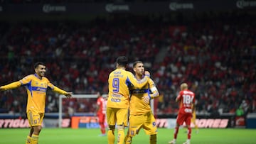 Nicolas Ibanez celebrates his goal 1-4 of Tigres during the 3rd round match between Toluca and Tigres UANL as part of the Liga BBVA MX, Torneo Apertura 2025 at Nemesio Diez Stadium, on July 26, 2025 in Toluca, Estadio de Mexico, Mexico.