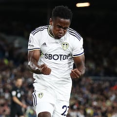 Luis Sinisterra, a igualar un récord que lleva 94 años en Leeds