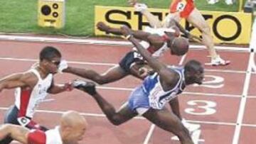 <b>SORPRESA. </b>Doucouré se impone en la línea de meta a Johnson y Xiang.