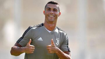 Cristiano Ronaldo entrenando con la Juventus.
