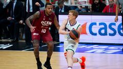 Resumen del UCAM Murcia vs Unicaja de M¨¢laga , semifinales de la Liga Endesa