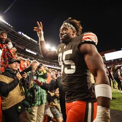 Browns not ruling out Garrett in Week 4 despite car accident