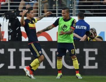 James se estrena con gol en la Copa América Centenario