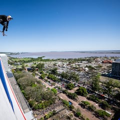 Doble récord mundial en la rampa de skate más grande del mundo
