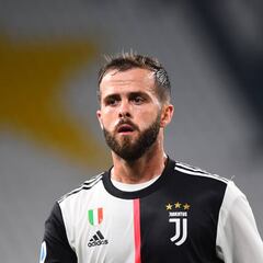 Pjanic, ¡positivo en coronavirus!