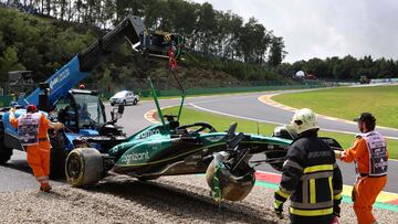 Accidente de Lance Stroll (Aston Martin AMR23). Spa-Francorchamps, B¨¦lgica, F1 2023.