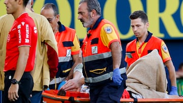 After suffering a knee injury, Barça goalkeeper Marc-André ter Stegen looks to be facing a lengthy spell on the sidelines.