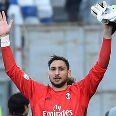 Gianluigi Donnarumma is better than me claims Dino Zoff