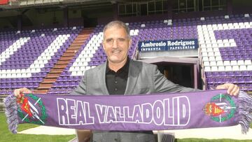 Paco Herrera, presentado hoy como nuevo entrenador del Real Valladolid.